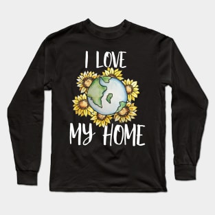 I love earth Long Sleeve T-Shirt